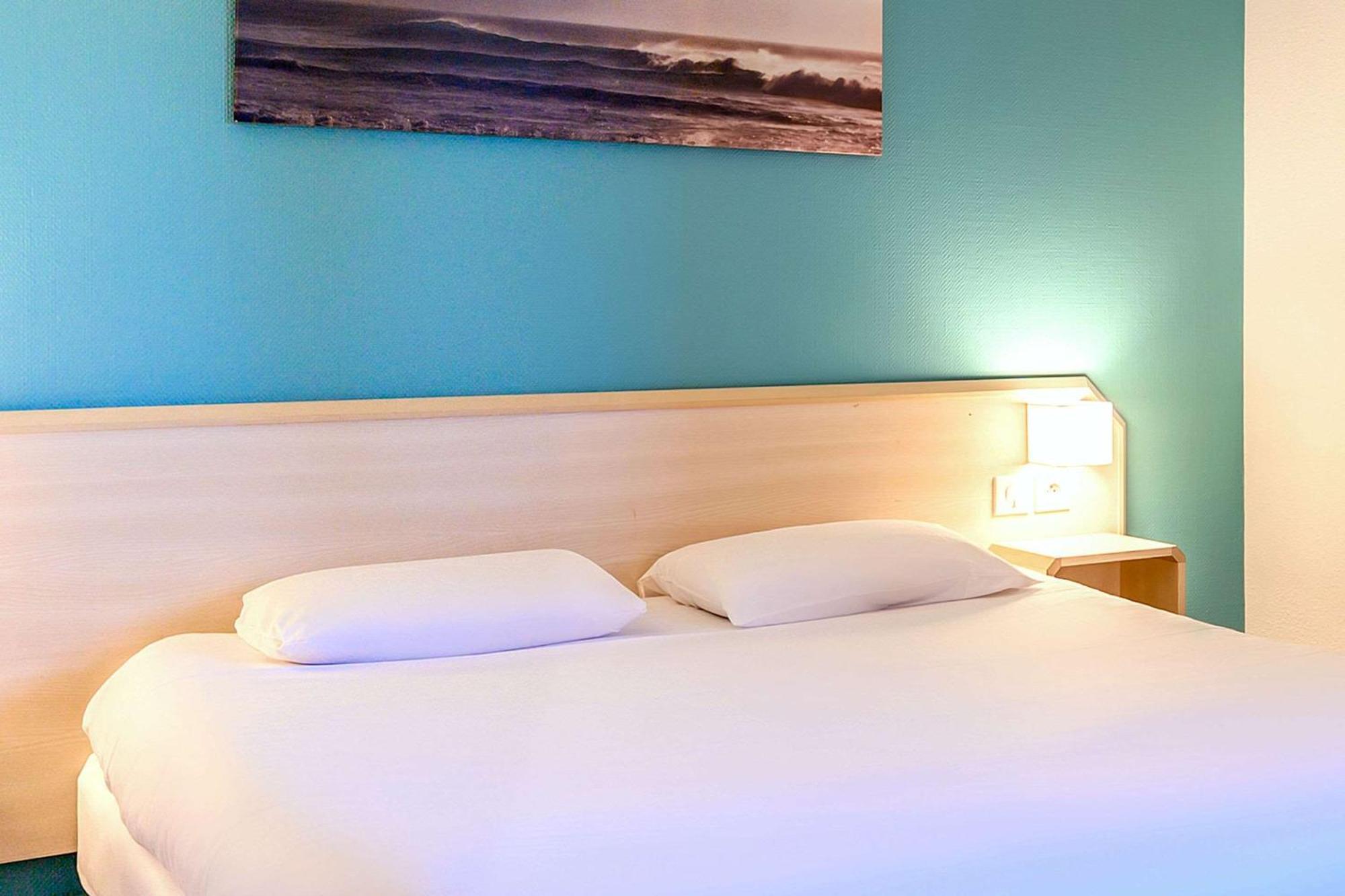 Comfort Hotel Orleans Saran Kültér fotó