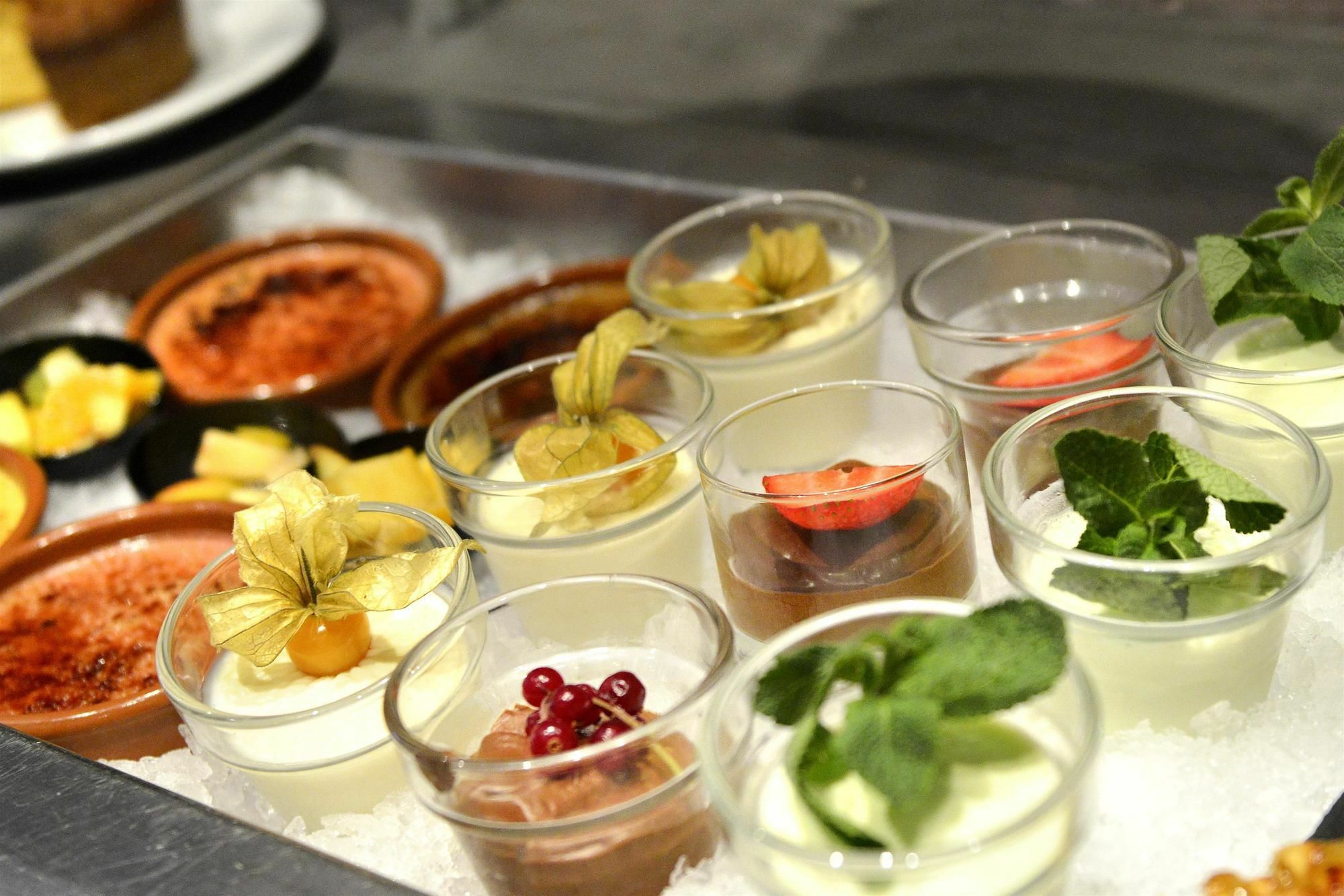 Comfort Hotel Orleans Saran Kültér fotó