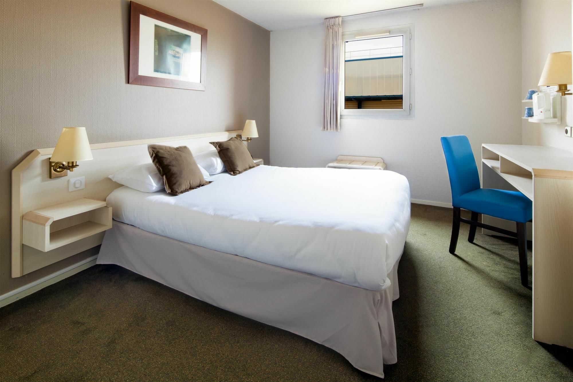 Comfort Hotel Orleans Saran Kültér fotó